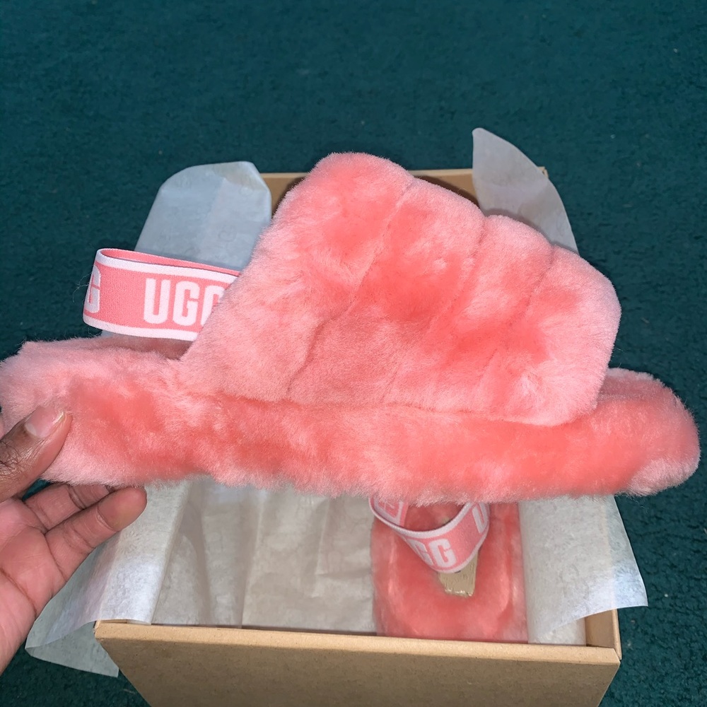 Ugg Fluff Yeah Slides